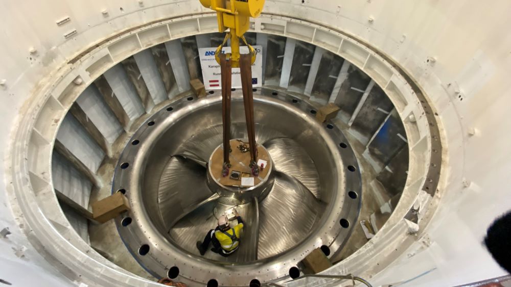 Turbine with man inside for scale