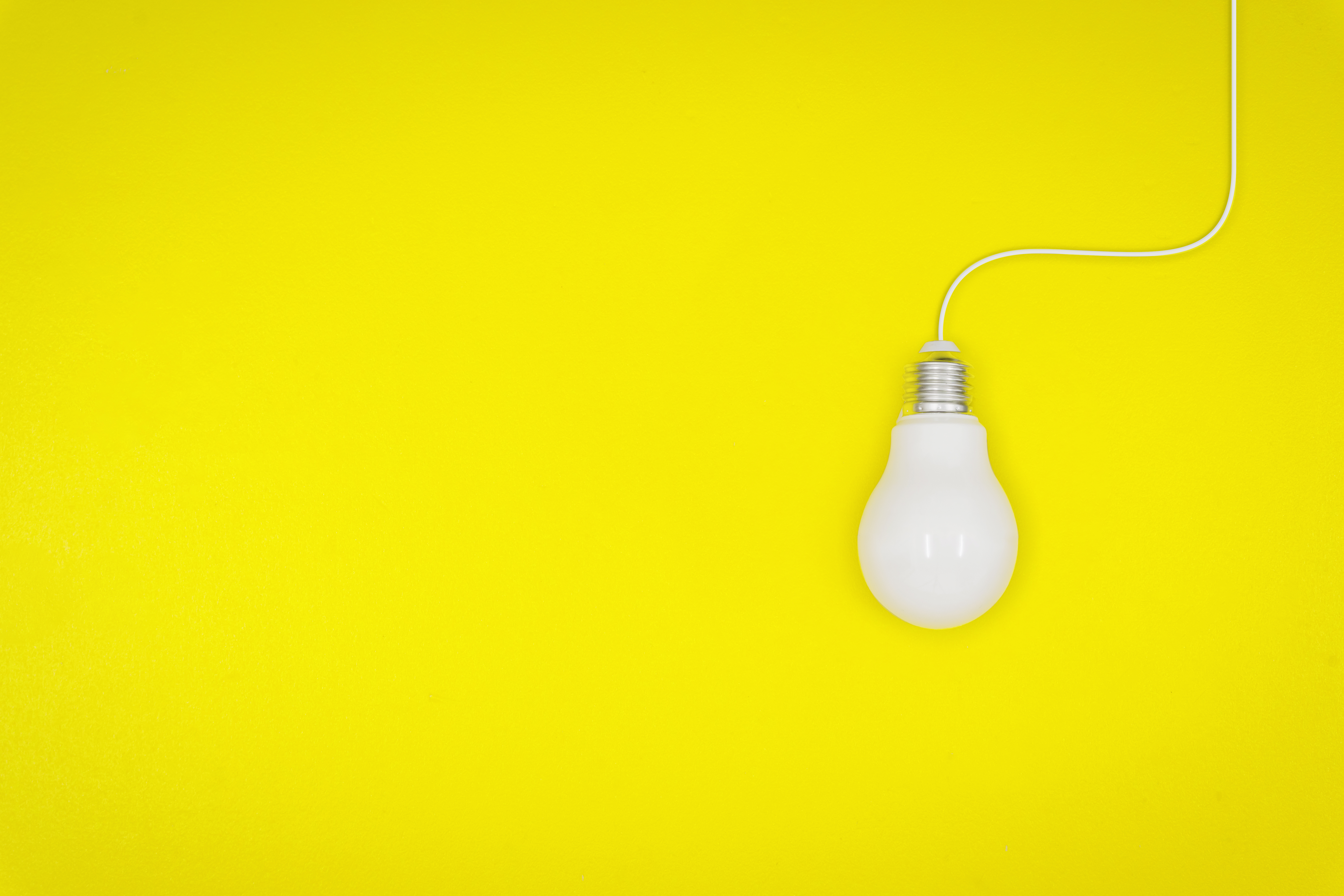 Light bulb 0010352 (1)