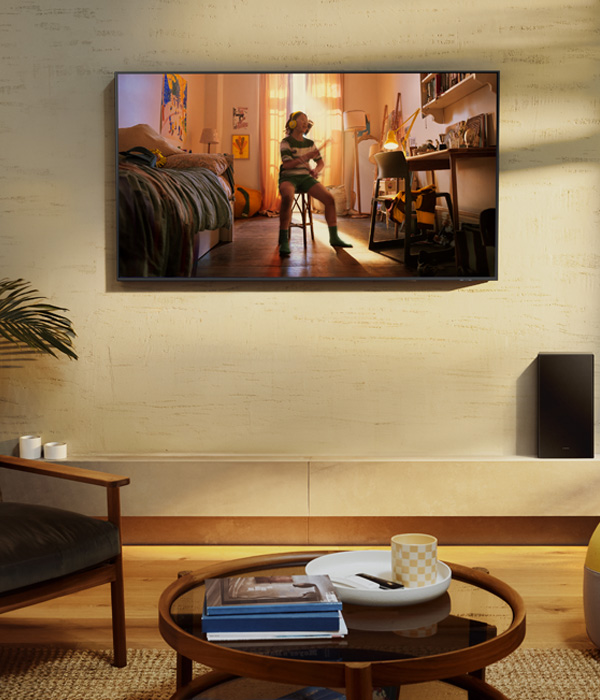 Samsung TV hanging on the wall