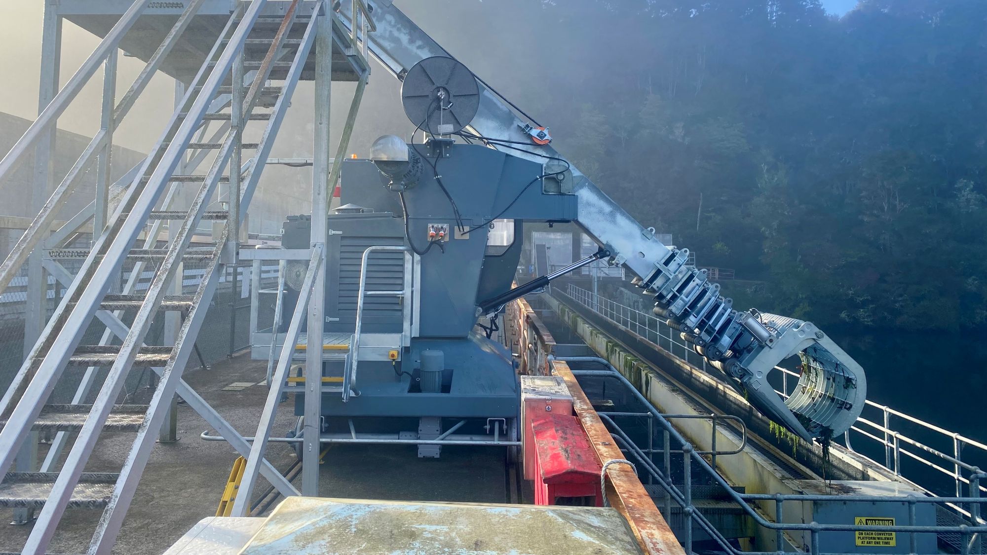 Screen cleaner machinery at Waipapa Hydro Station