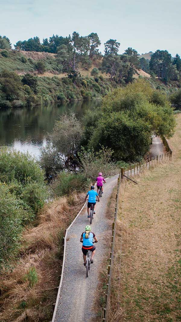 Waikato River Trails Hero banner mobile